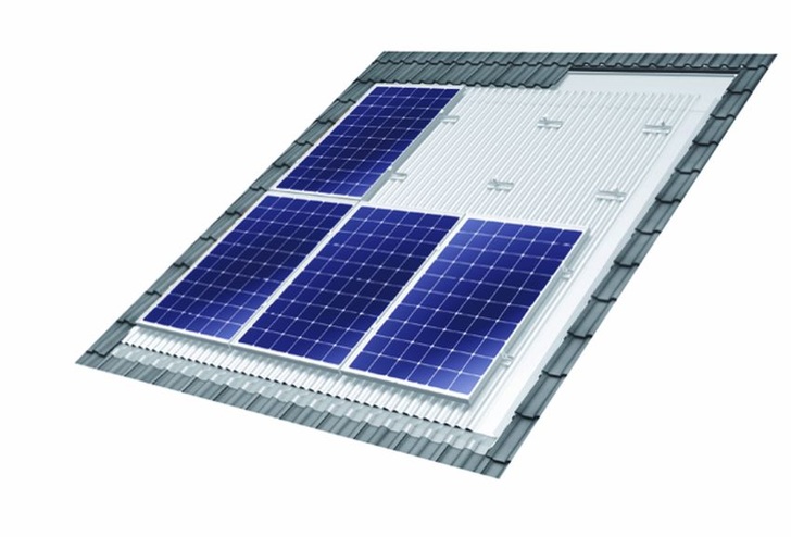 Infix Pro Line is mounted to the slats and replaces the roof covering.