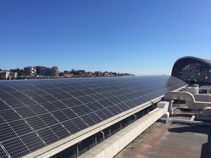 As part of the fiscal stimulus program “Decreto Rilancio” the Italian government introduced new tax incentives for residential solar and storage systems. - © Hanwha Q CELLS
