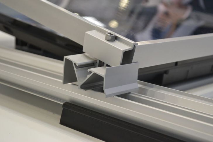 The new flexible support pad (Mat V) is one key feature.