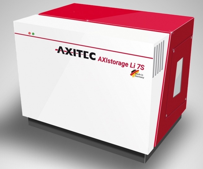 Krannich Solar presents a whole range of innovative energy storage systems like AXIstorage at Intersolar Europe. - © Axitec Energy
