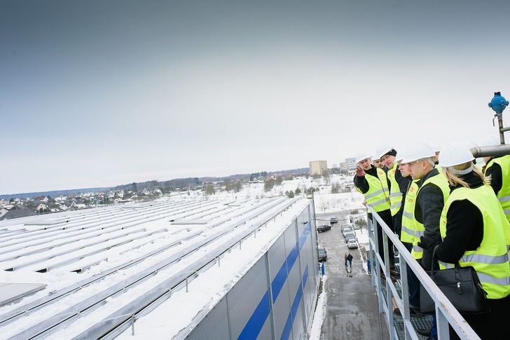 The largest photovoltaic installation in the Baltics on top of the RETAL factory, Lentvaris, Lithuania. - © Tomas Lukšys
