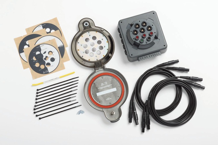 The PQ400 allows fast and safe electrical measurements.