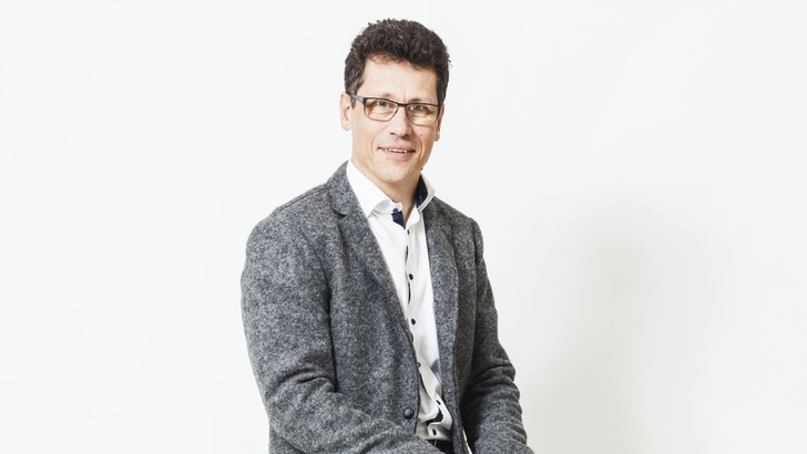 Mathias Grässl ist founder and CEO of Powrball Systems AG from Solothurn in Switzerland.