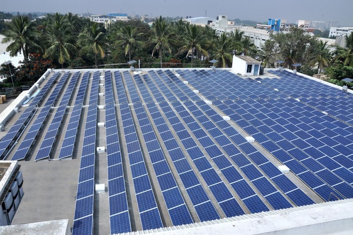 Demand in Asia will drive the global solar market, IHS Markit says. - © Enerparc
