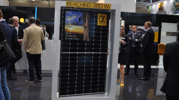 One of the modules from the Alpha series as it was presented at this year’s Intersolar. - © Petra Franke
