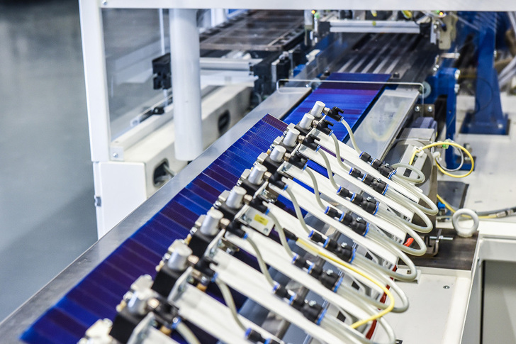 New process results in homogeneous, crystalline solar modules. - © Fraunhofer ISE
