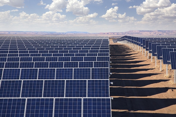 Phonix Solar is also entering the growing U.S. PV utility-scale tracker market, shown here a project of Array Technologies. - © Array Technologies
