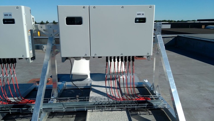 The INB V8 without the optional weather protection.