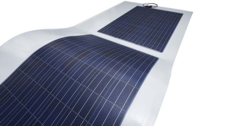 The low weight makes the Evalon Solar cSi ideal for roofs with sub-standard load capacity.