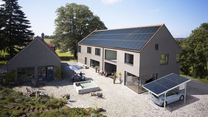 To diminish the costs of living you need solar energy.