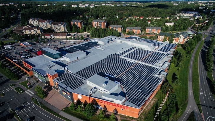 All buildings in Europe can use solar, now only 2% do it. - © SolarPower Europe

