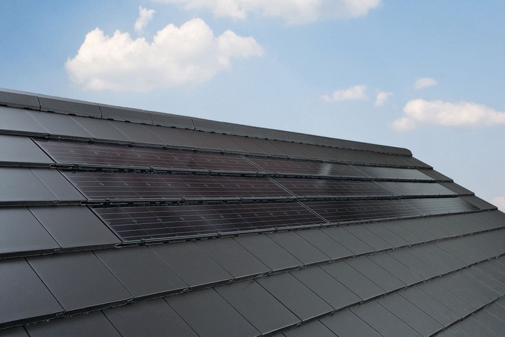 Braas have created a solar roof system that becomes an integral part of the roof covering. - © Braas
