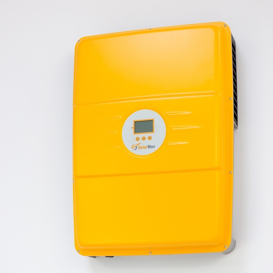 The SolarMax MT for roof-based systems with a capacity of eight kilowatts and above.