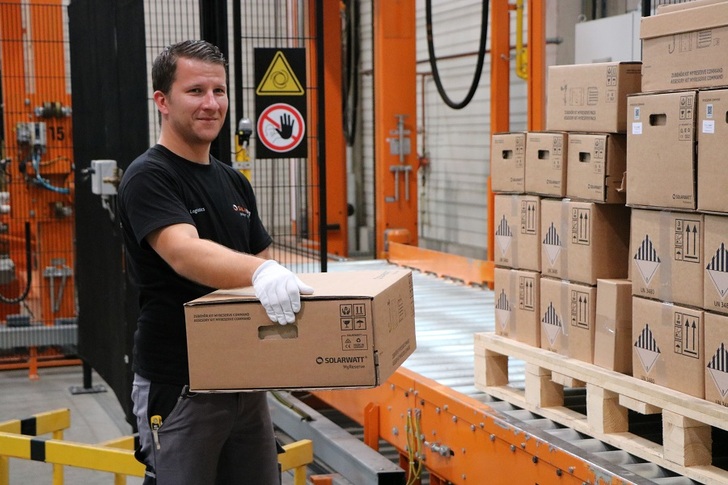 The My-Reserve Matrix with its extended warranties is distributed in Austria, Switzerland and Germany. Other European countries will follow.