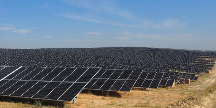 Another large-scale solar project of Luxcara in Spain, Guillena-Salteras. - © Luxcara

