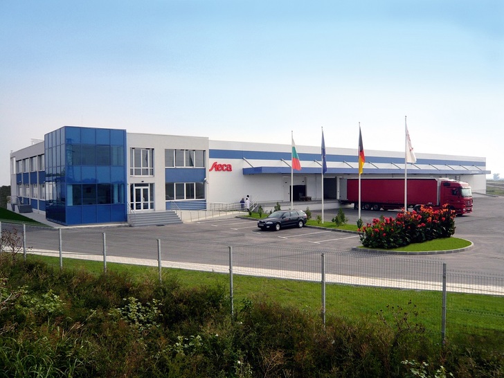 Steca plant in Saedinenie, Bulgaria. 250 out of 700 Steca employees are working there.
