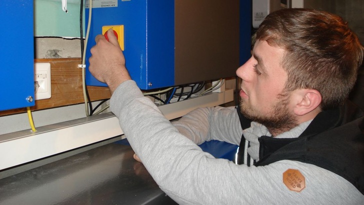 An electrician ought to keep an eye on the battery performance.