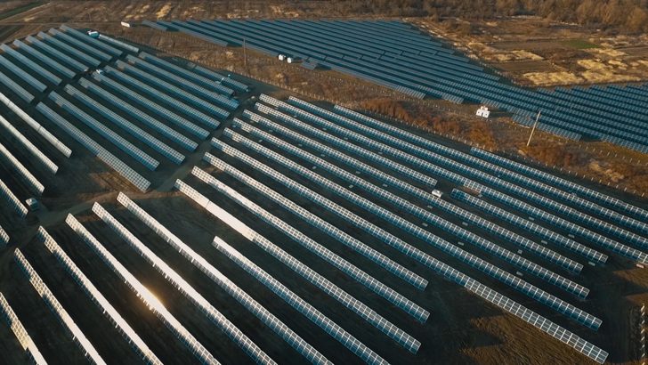 A total of 162 Fronius Eco inverters are installed at 5.08 MW solar park in Sambir, Northwestern Ukraine. - © Fronius International
