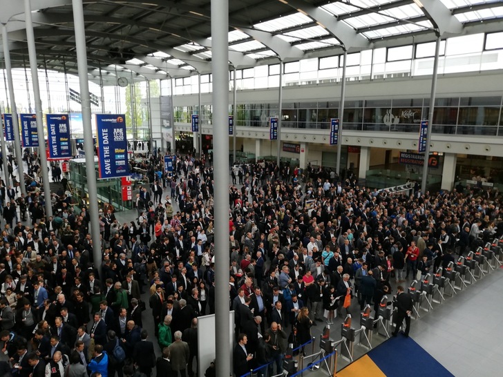 Over 50.000 visitors joined the The smarter E Europe in Munich, which closed its doors this afternoon. - © HCN
