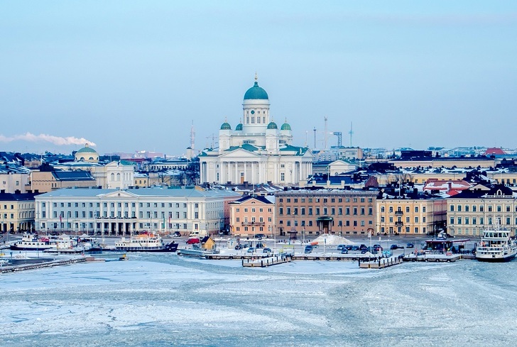 Helsinki plans to take ambitious steps to reduce heat consumption and increase the use of renewable energy. - © Unsplash/Jaako Kemppainen
