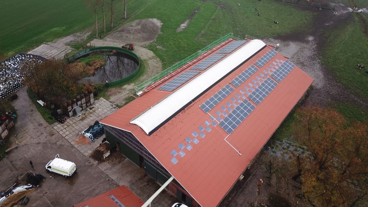 The Ommen farm seen from the air