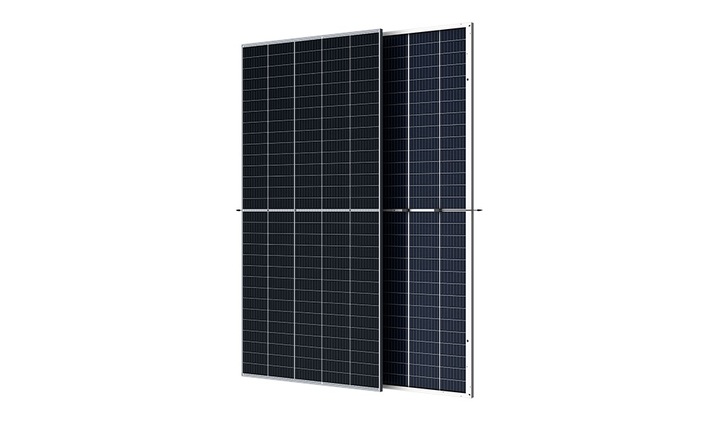 Trina Solar's Duomax V bifacial double-glass module.