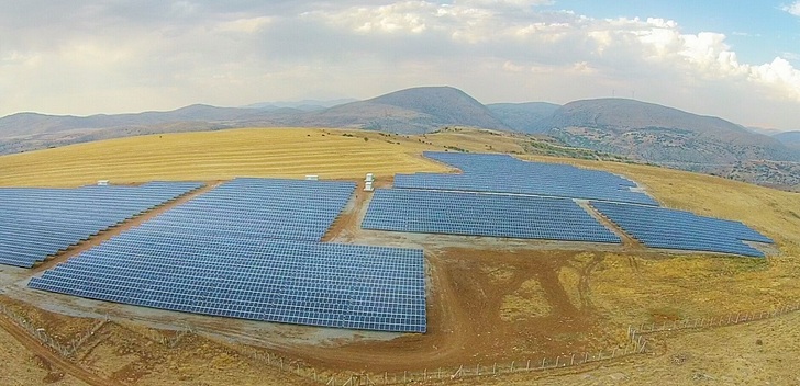 Yahyalı Solar Power Plant with Trina Solar multicrystalline 260 W 60-cell Honey modules in Kayseri province in Central Anatolia. - © Trina Solar
