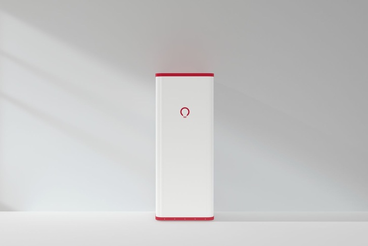 The VoltStorage Smart comes with a battery inverter in the storage device