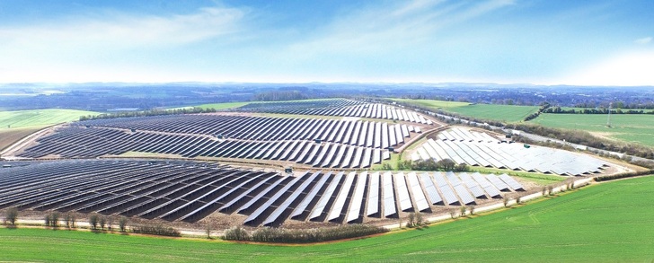 40 MW PV plant in Cowdown UK.