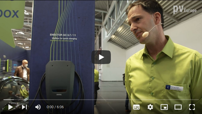 Thomas Vogel explains the news from Kostal.