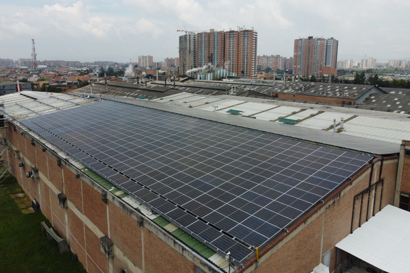 Rooftop of the textile company Lafayette of 2,800 m2 with 1,050 panels installed and 5 Fimer PVS-100 inverters.