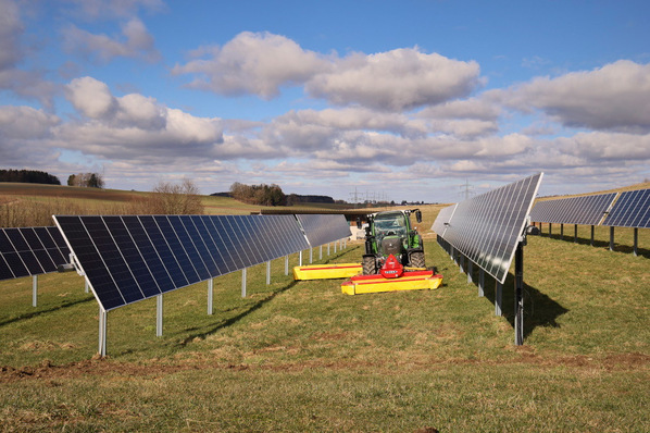 AgriPV project with vertically installed bifacial solar modules in Germany.