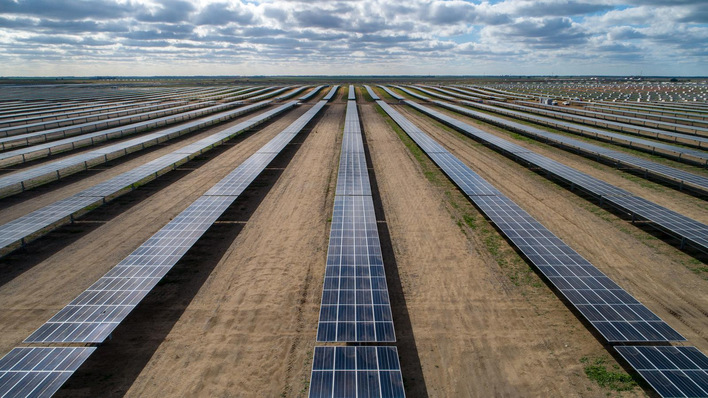 Limondale Solar Farm/Australia.