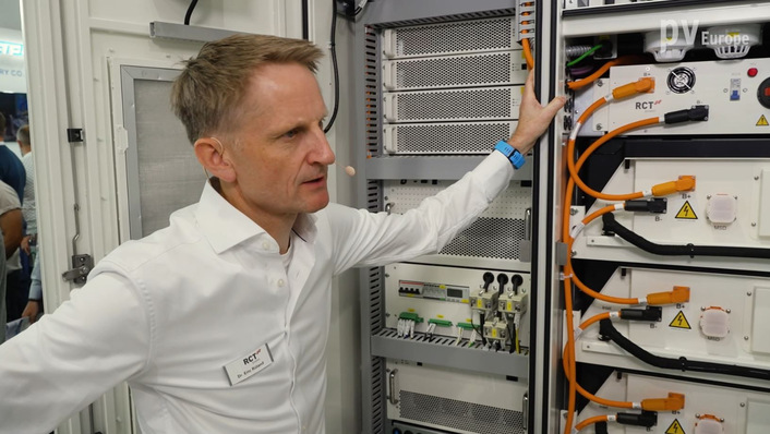 Dr Eric Rüland from RCT Power is an expert for very efficient storage systems.