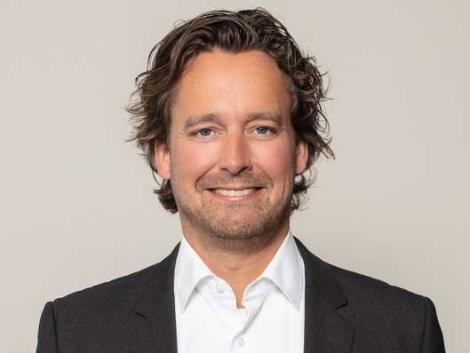 Timo Busch is Professor of Business Administration at the Faculty of Economics and Social Sciences at the University of Hamburg and Senior Fellow at the Center for Sustainable Finance and Private Wealth at the University of Zurich. He is also a member of the Scientific Advisory Board of the Association for Environmental Management and Sustainability in Financial Institutions (VfU), among others.