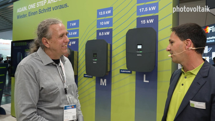 CEO Talk: Thomas Vogel of Kostal Solar Electric (right) talks to Heiko Schwarzburger, Editor-in-chief of photovoltaik.