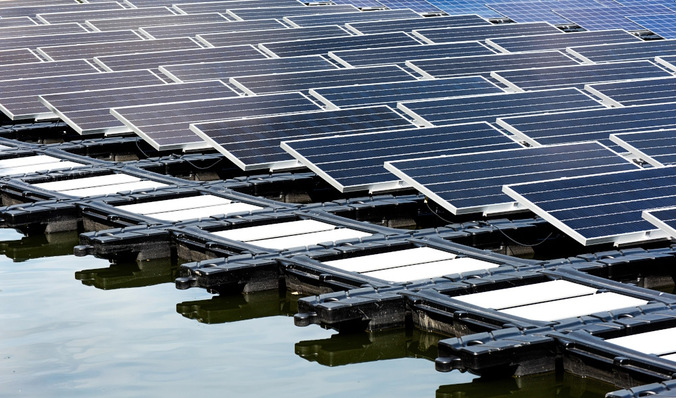Solar power station float on water.