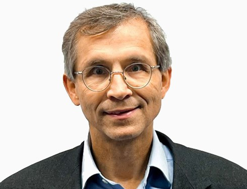  Hartwig Stammberger, Manager Technical Platform Breaking & Switching, Eaton Electrical Sector/EMEA .