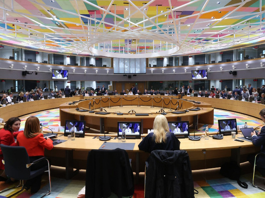 © European Union

