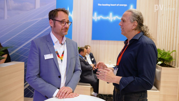 Dan Garlin (left) is Senior Vice President Renewables EPC & Operations at Uniper.