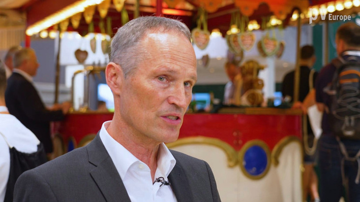 Ludwig Schletter is founder and CEO of SL Rack.