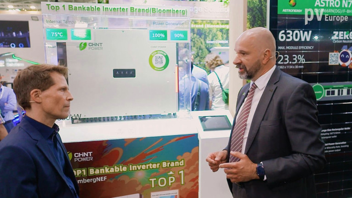 Gert-Jürgen Schmidts (right) is Country Manager Germany of Chint Power Systems.