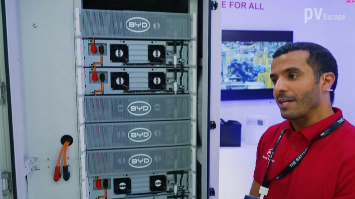 Yassin Mahioui of BYD is expert for storage systems.