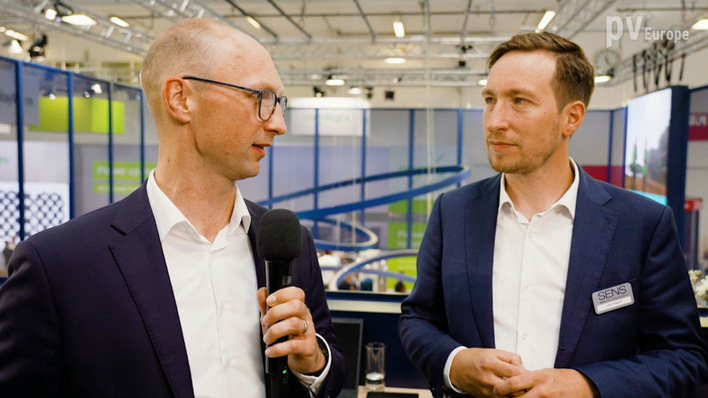 André Kremer (left) and Joel Wagner are experts for solar and wind farms.
