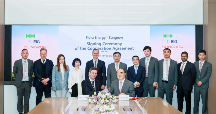 Signing ceremony of cooperation agreement.