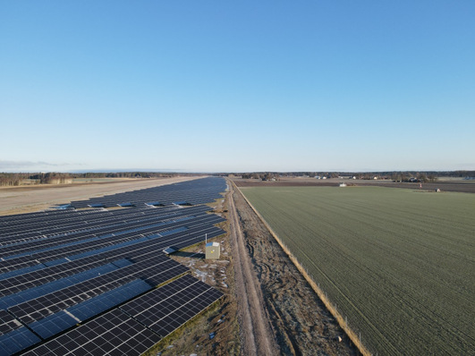 Lidköping Solar Park. utilised surplus land at Hovby Airport in southwestern Sweden.