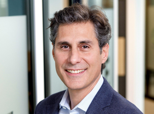 Philipp Kraemer is Director Strategic Growth & Digitization at Austrian-headquartered CCE.