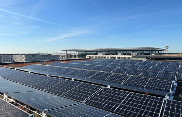 Three photovoltaic systems will be installed on the roofs of the P3, P7 and P8 car parks directly in front of Terminal 1 at BER Airport by spring 2025.