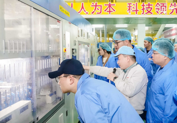 To show off its Hi-MO X10 manufacturing process, Longi recently opened its HPBC 2.0 production in Jiaxing, China, to the public.