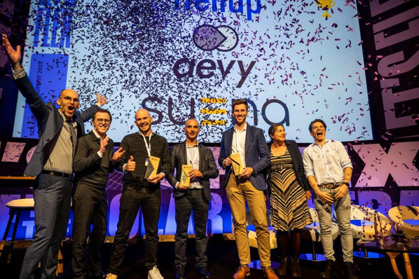 A festive atmosphere at the European Solar Startup Award 2025 in Brussels.